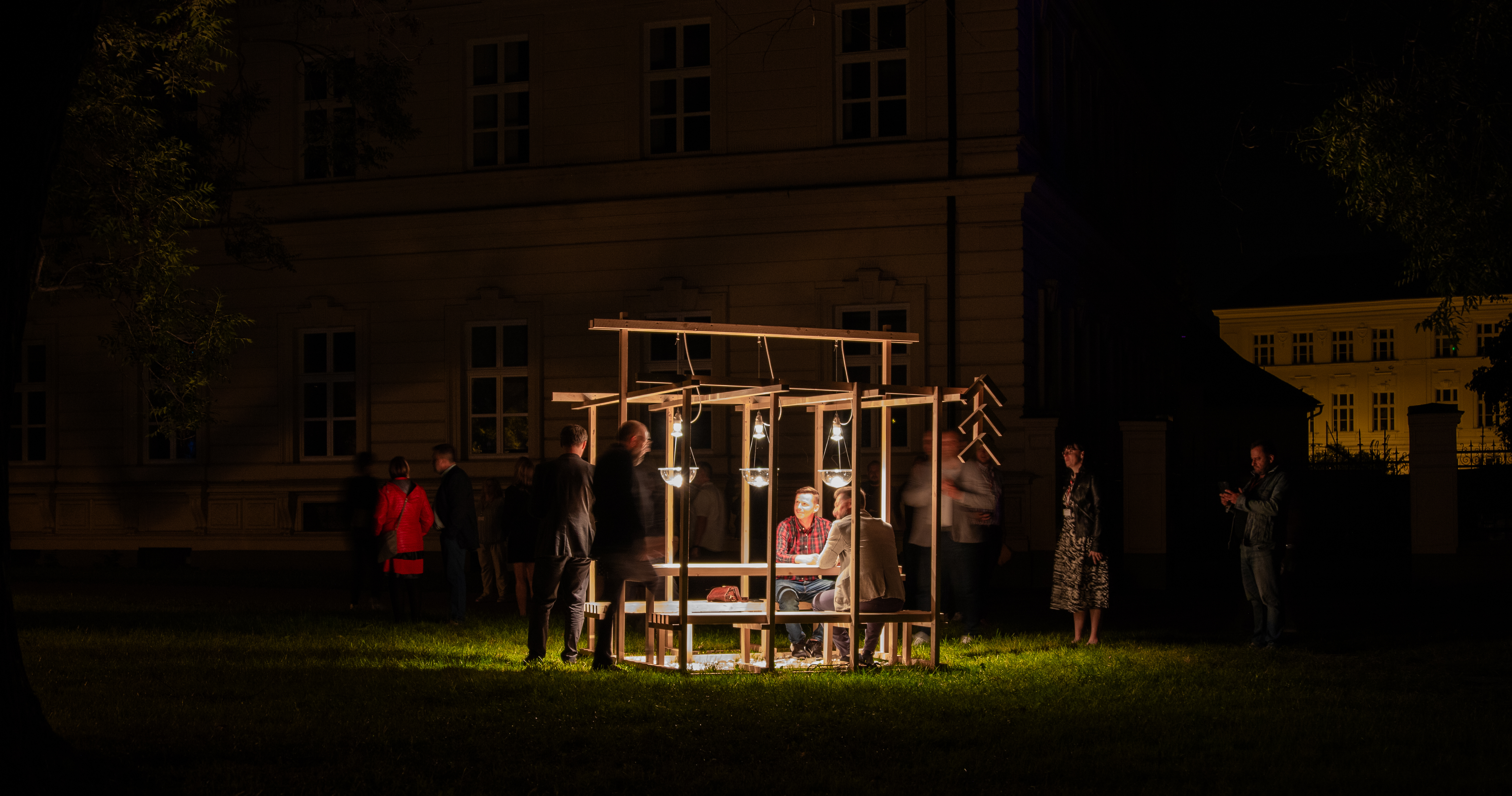 zahrada svetla palcic | Statutární město Opava