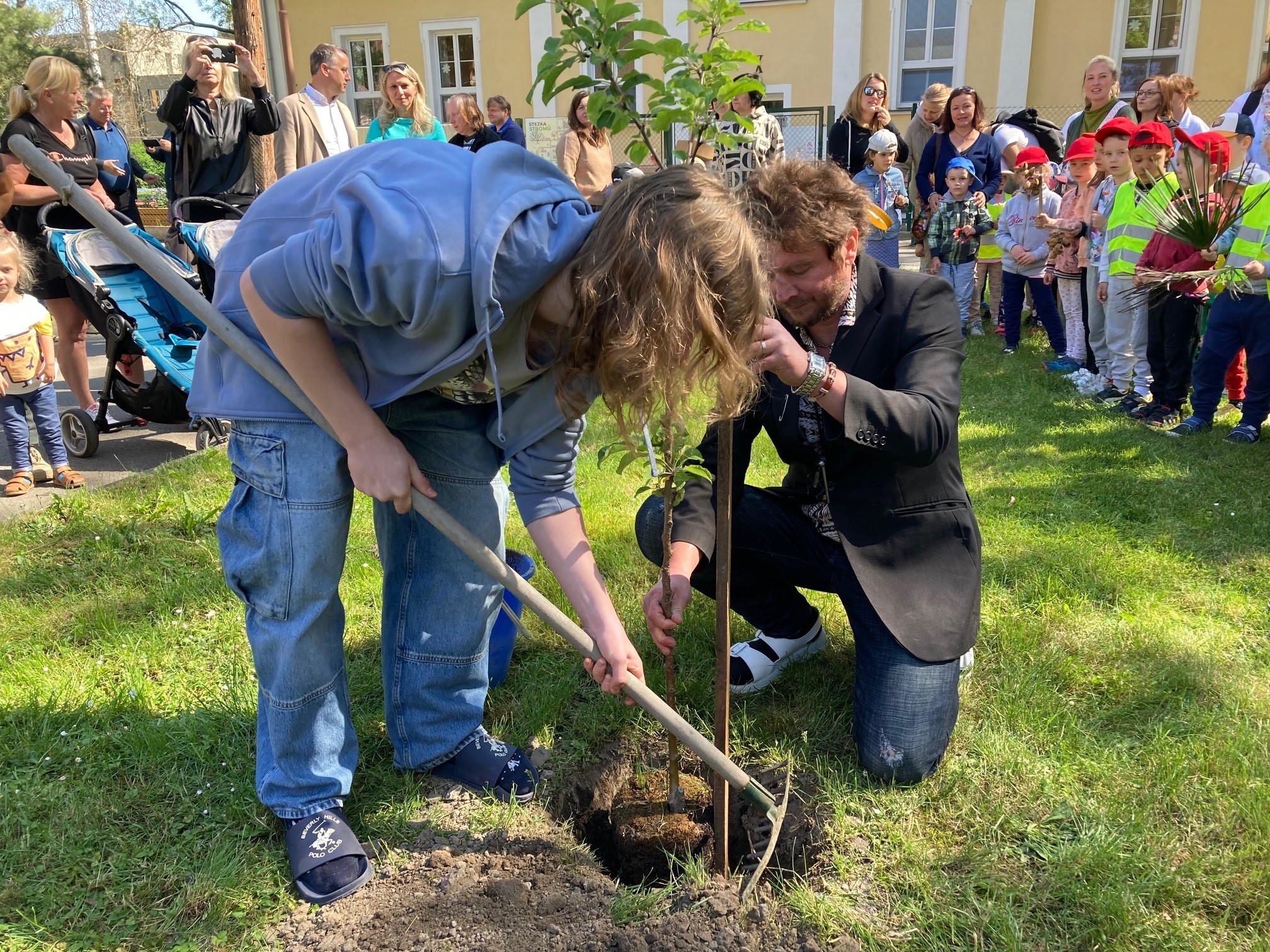 ZŠ při zdravotnickém zařízení a MŠ při ZZ, Opava