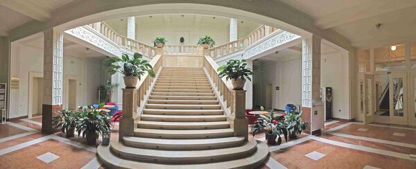 schodiste v mestskem dome kultury petra bezruce | Statutární město Opava