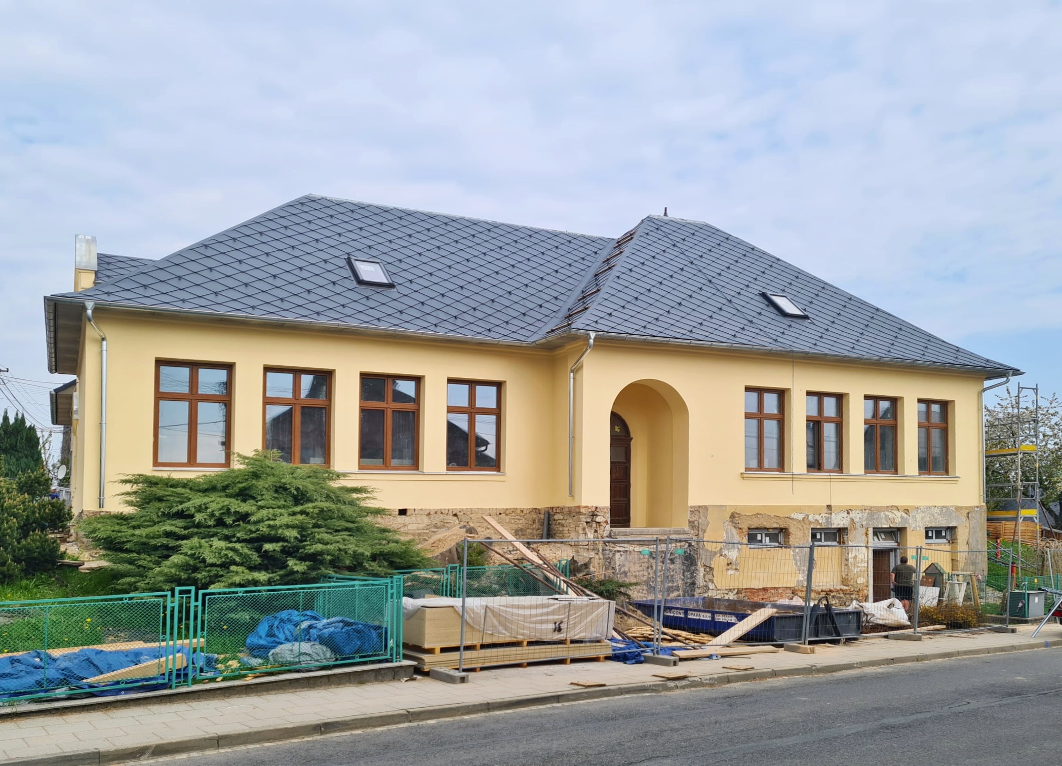 skolka podvihov | Statutární město Opava