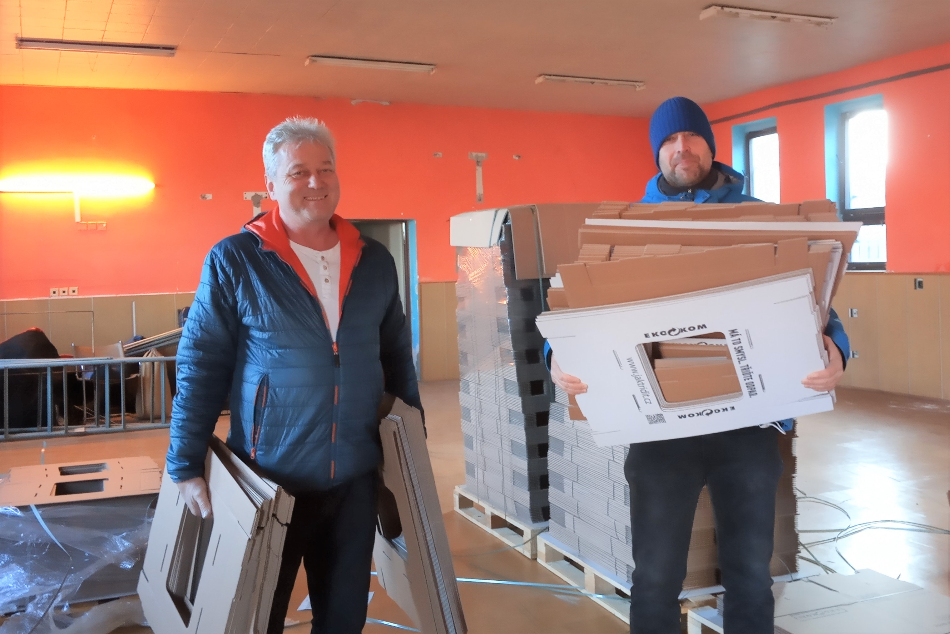 eko kom boxy | Statutární město Opava