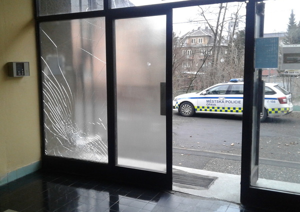 sklenena vypln 2 0 | Statutární město Opava